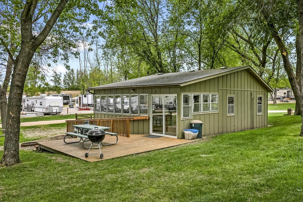 Swan Lake Resort & Campground Fergus Falls المظهر الخارجي الصورة